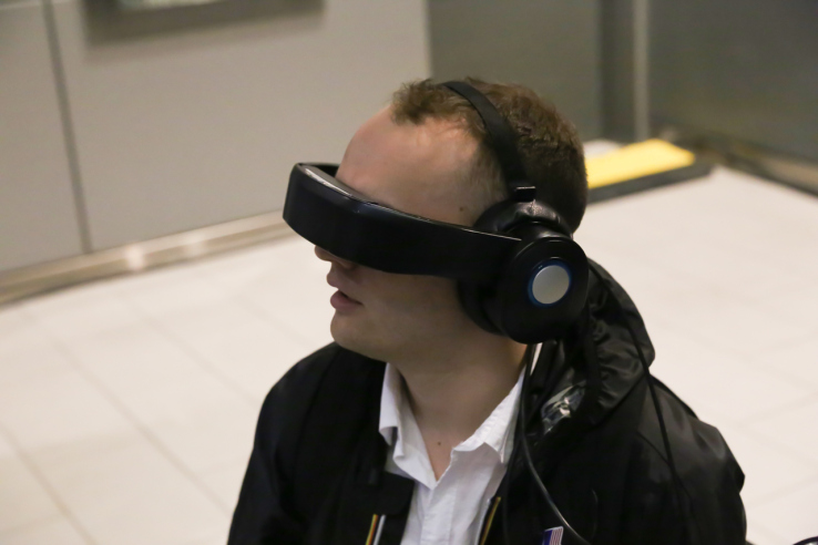 Head-Mounted Display For The Commuter